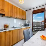 Apartment Suncica *