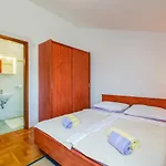 Suncica Apartment Selce