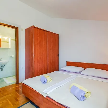 Suncica Apartamento Selce