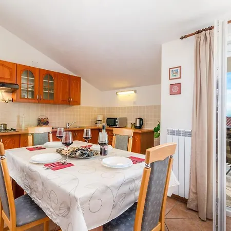 Suncica Apartment