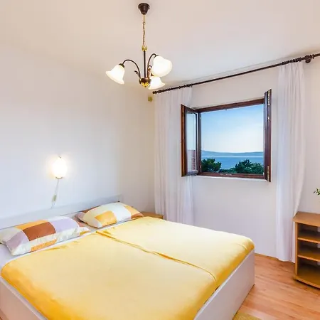 Apartment Suncica *