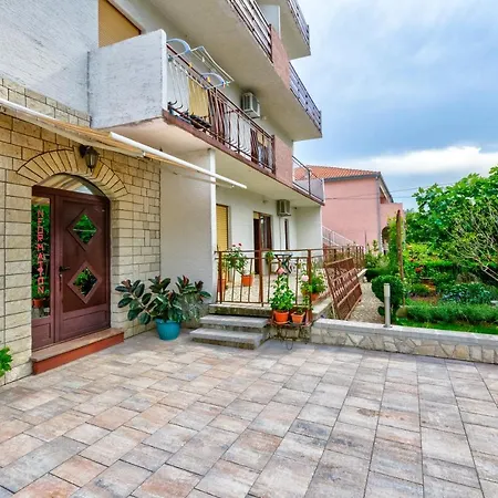 Suncica Apartamento Selce