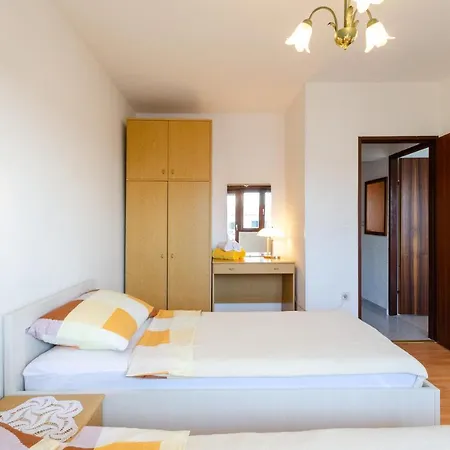 Apartman Suncica *